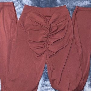 BOMBSHELL 3.0 V BACK SCRUNCH LEGGINGS BROWN SIZE S